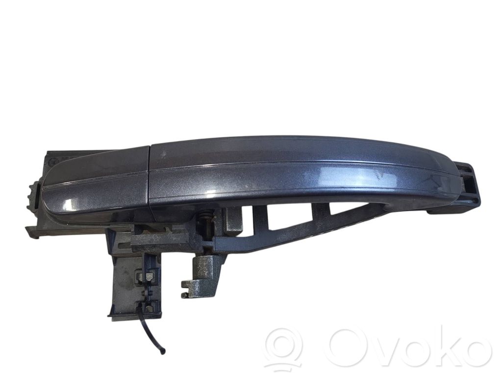 Manecilla externa puerta trasera   4M51A266B23AC