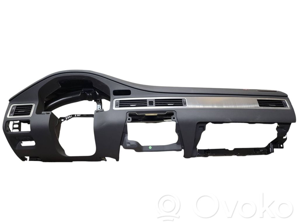 Volvo S80 Панель 