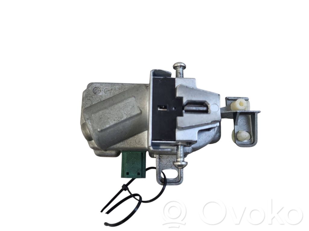 Ohjauspyörän lukitus   P31340734,7G9N3F880DE