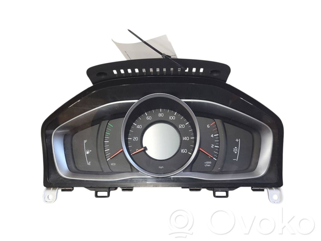Volvo V60 Licznik / Prędkościomierz 