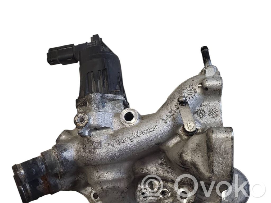 Opel Insignia A Zawór EGR 