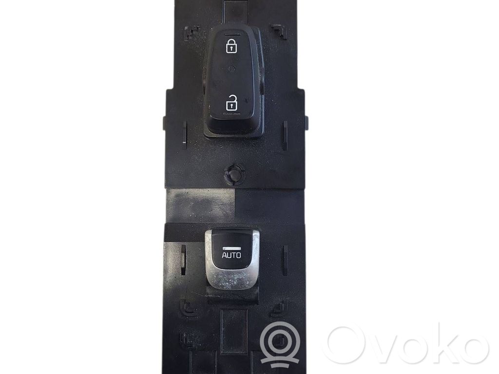 KIA Optima Central locking switch button 