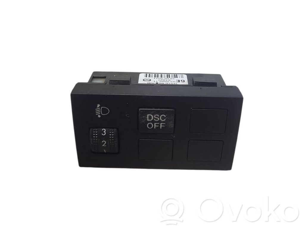 Bouton commande réglage hauteur de phares   GS1E66170B
