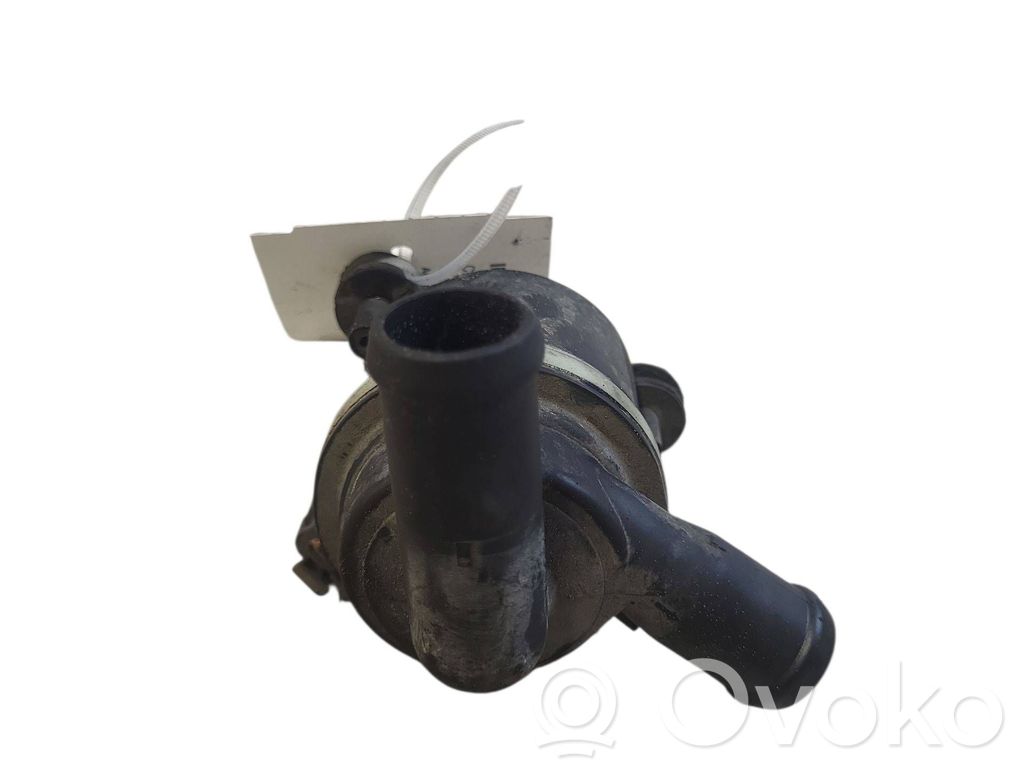 Audi A4 S4 B8 8K Pompa elettrica dell’acqua/del refrigerante ausiliaria