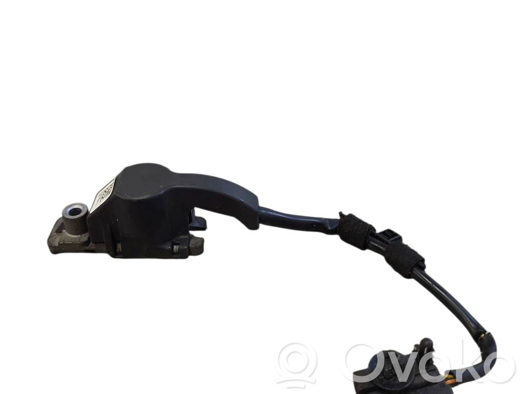 Volvo V40 Fußgänger-Airbag-Aktuatoren für die Motorhaube