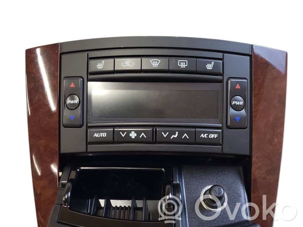 Cadillac CTS Climate control unit 