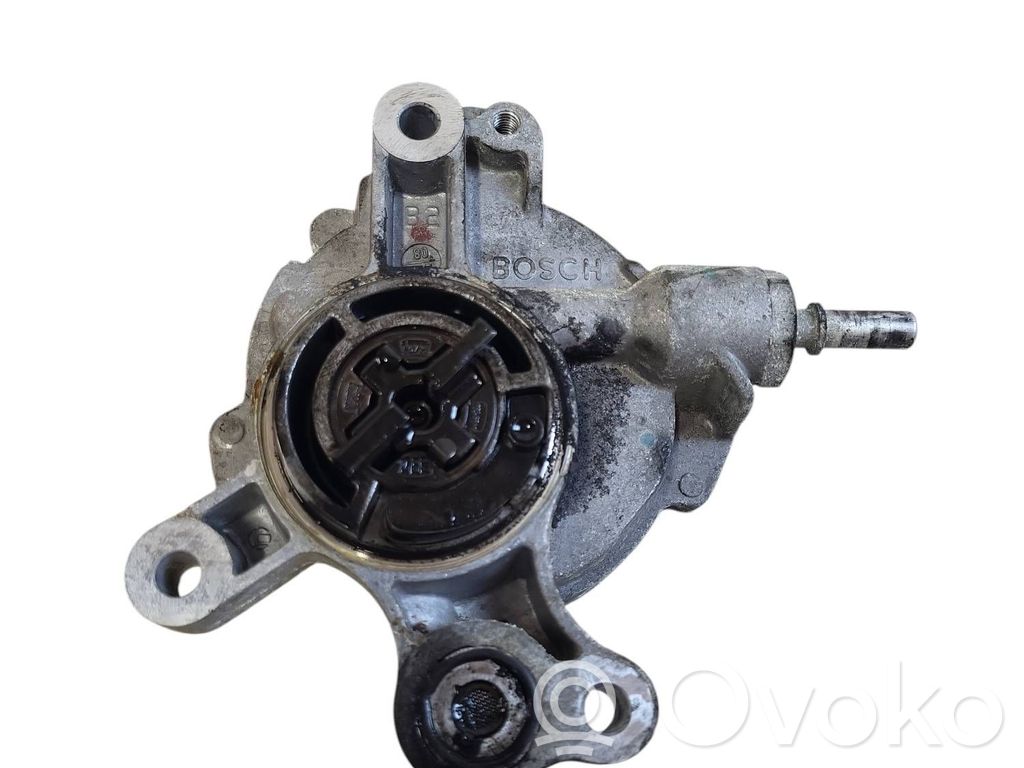 Vacuum pump   D1651C1