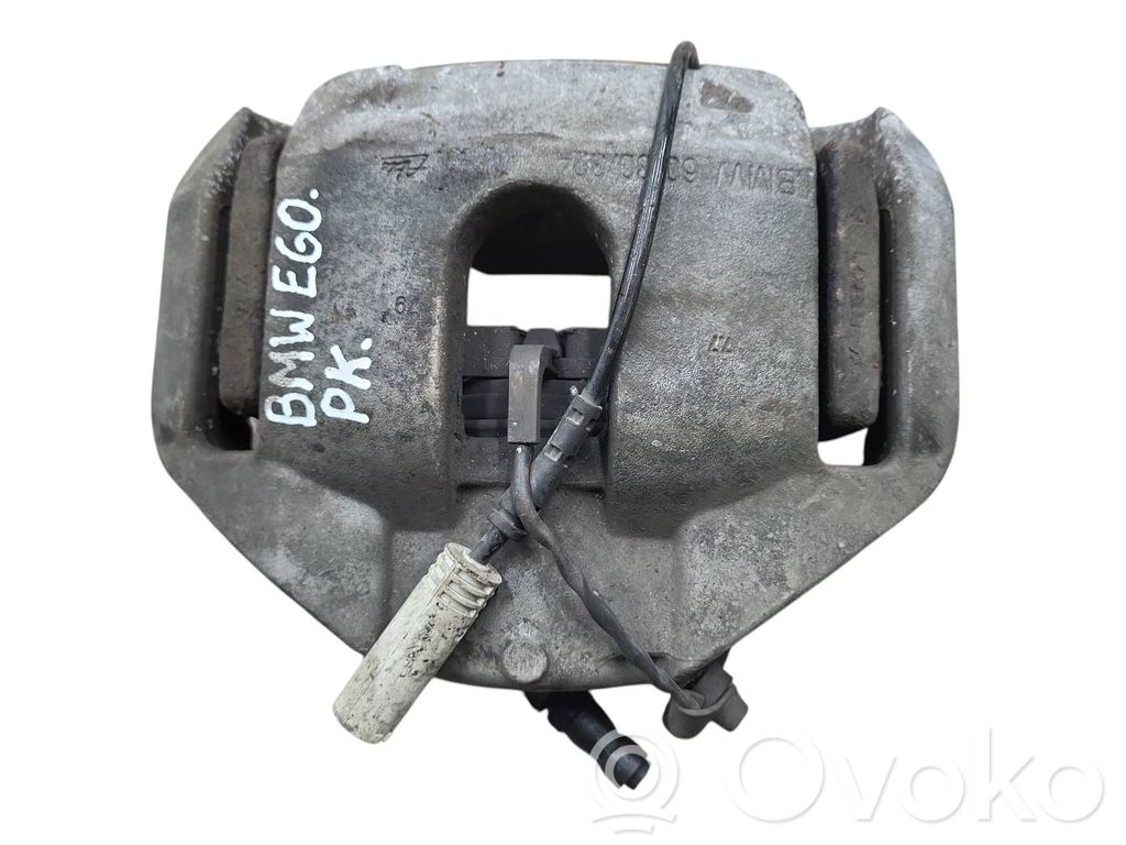 Caliper de freno delantero