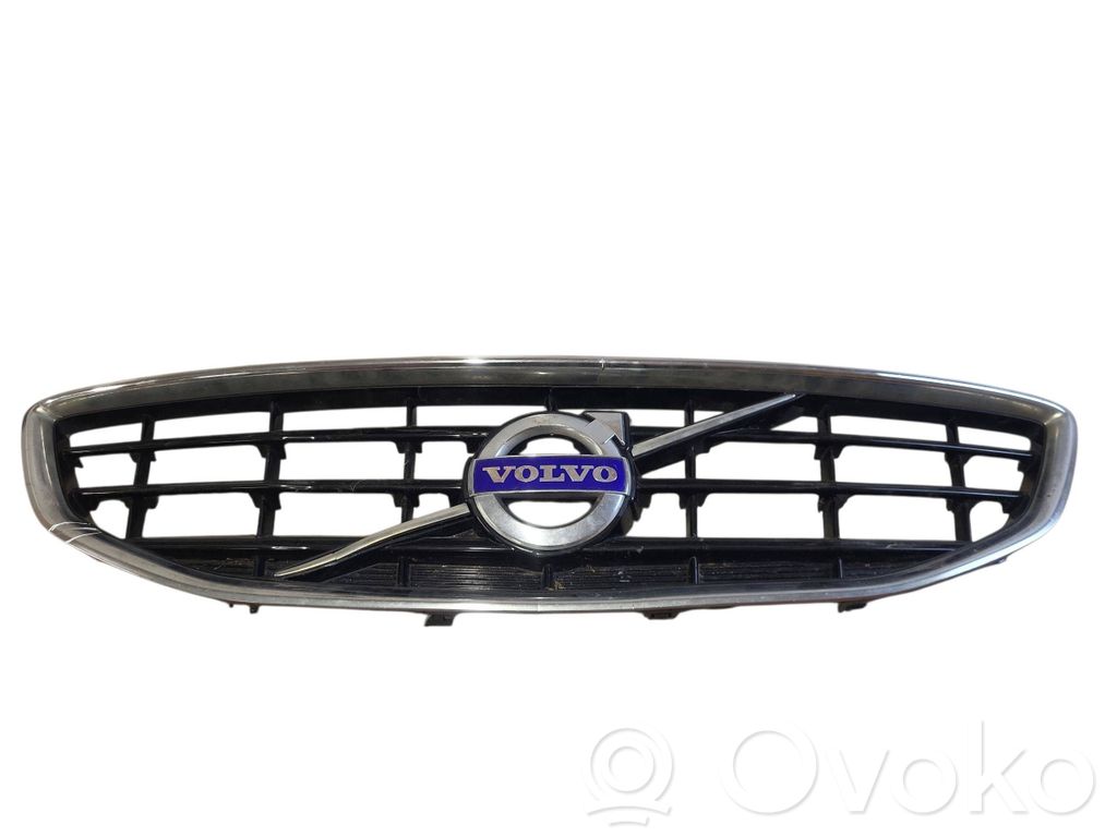 Volvo V40 Rejilla superior del radiador del parachoques delantero 