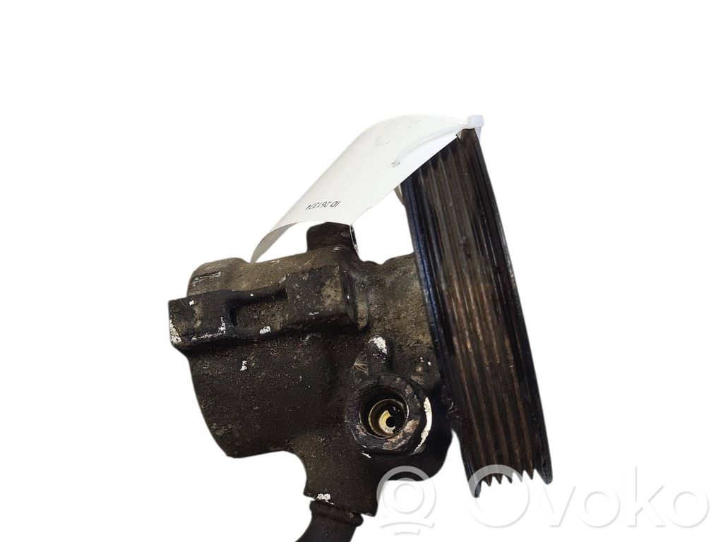Jeep Cherokee KJ Ohjaustehostimen pumppu 