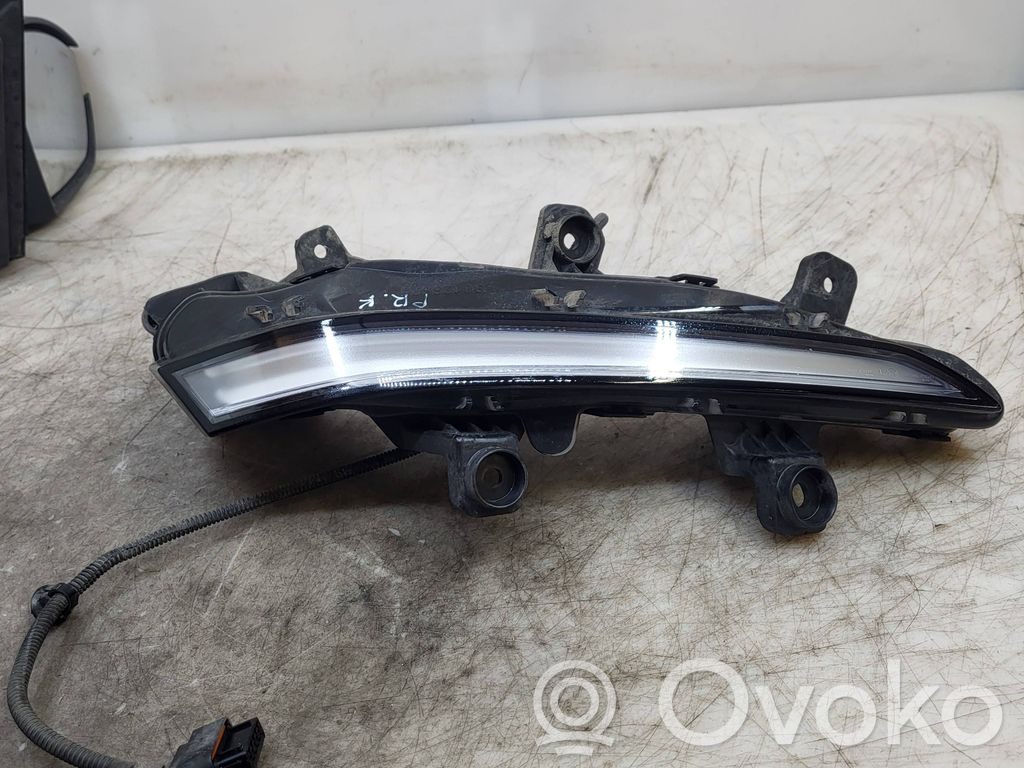 Peugeot 2008 II Proiector lumini zi LED 