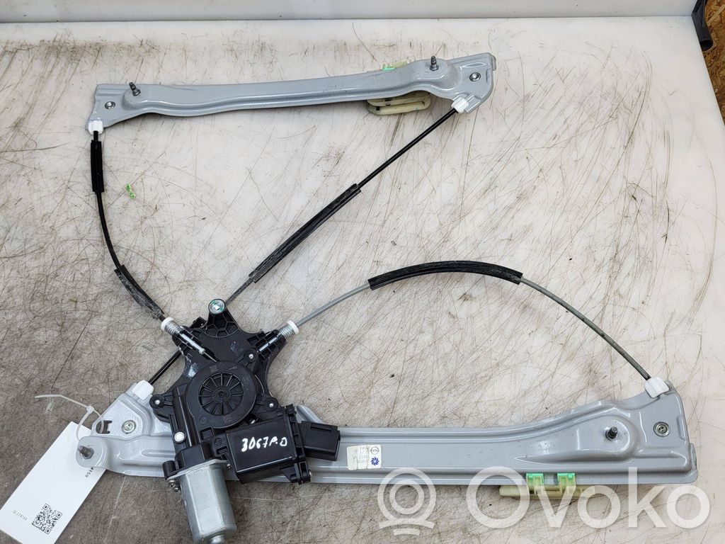 Opel Insignia B Macara ușă față cu motor