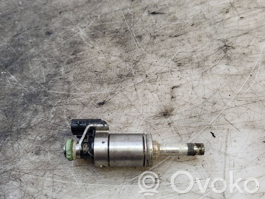 Inyector de combustible   0261500