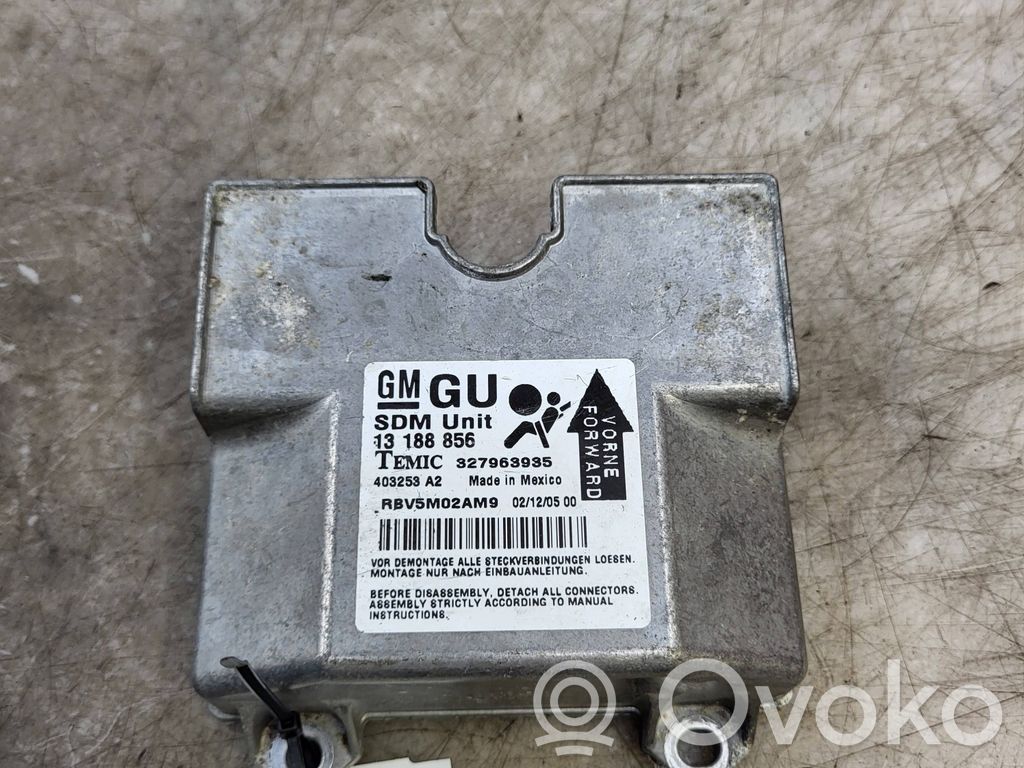 Opel Zafira B Centralina/modulo airbag 
