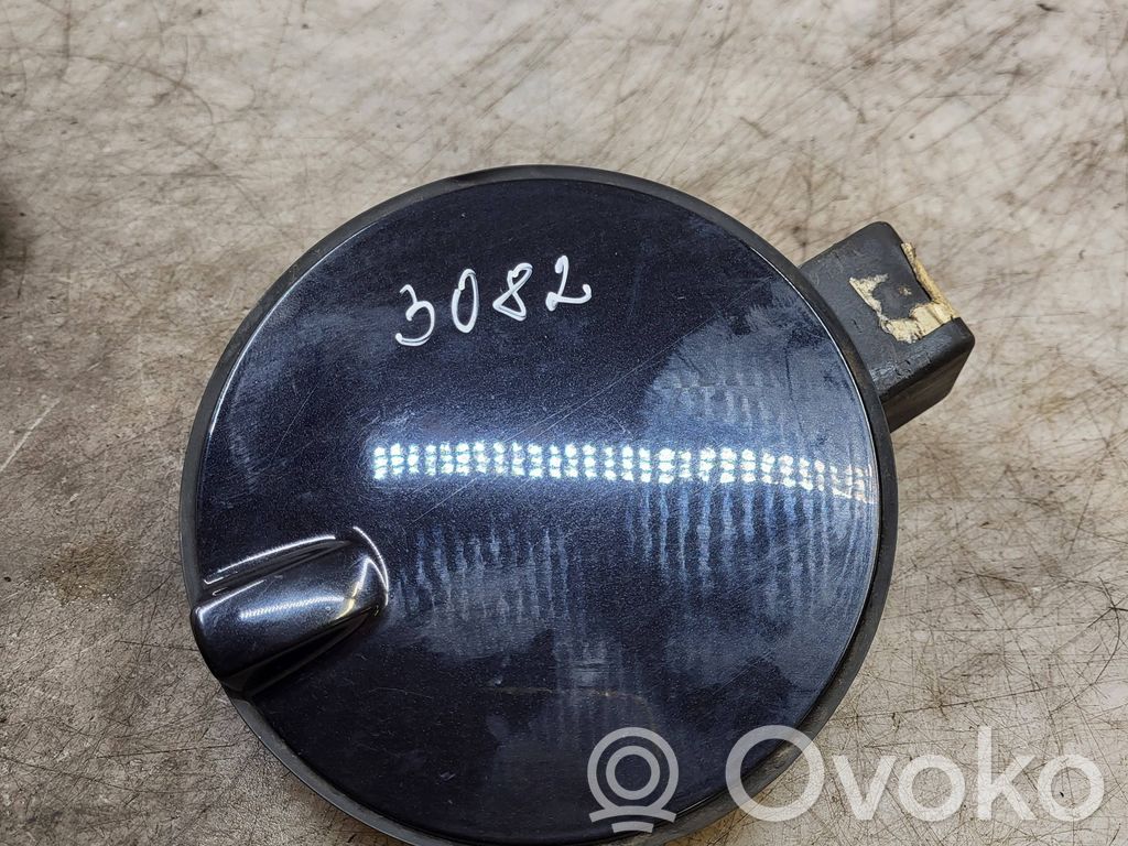 Opel Zafira B Sportello del serbatoio del carburante 