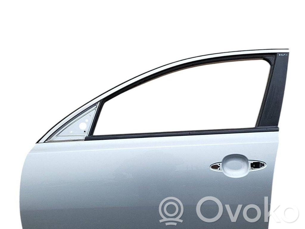 Porte avant