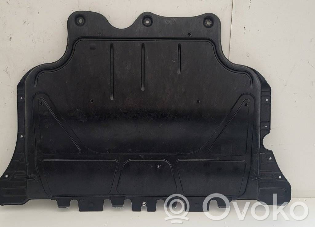 Volkswagen PASSAT B8 Protezione anti spruzzi/sottoscocca del motore 