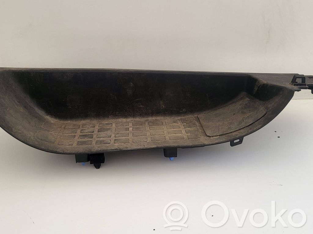 Opel Vivaro Copertura del rivestimento del sottoporta anteriore