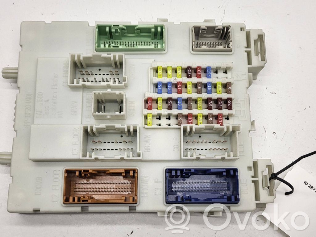 Module de fusibles   F1FT14A073EE,F1ET14014APC