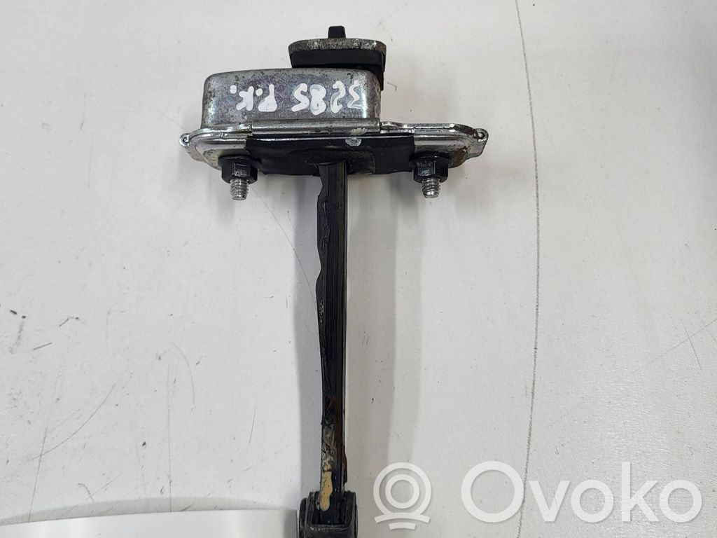KIA Sportage Tope freno de puerta delantera