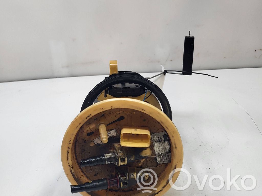 Volvo V70 Pompe à carburant