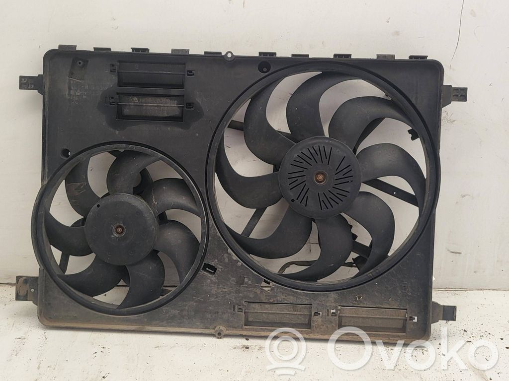 Volvo XC70 Electric radiator cooling fan 