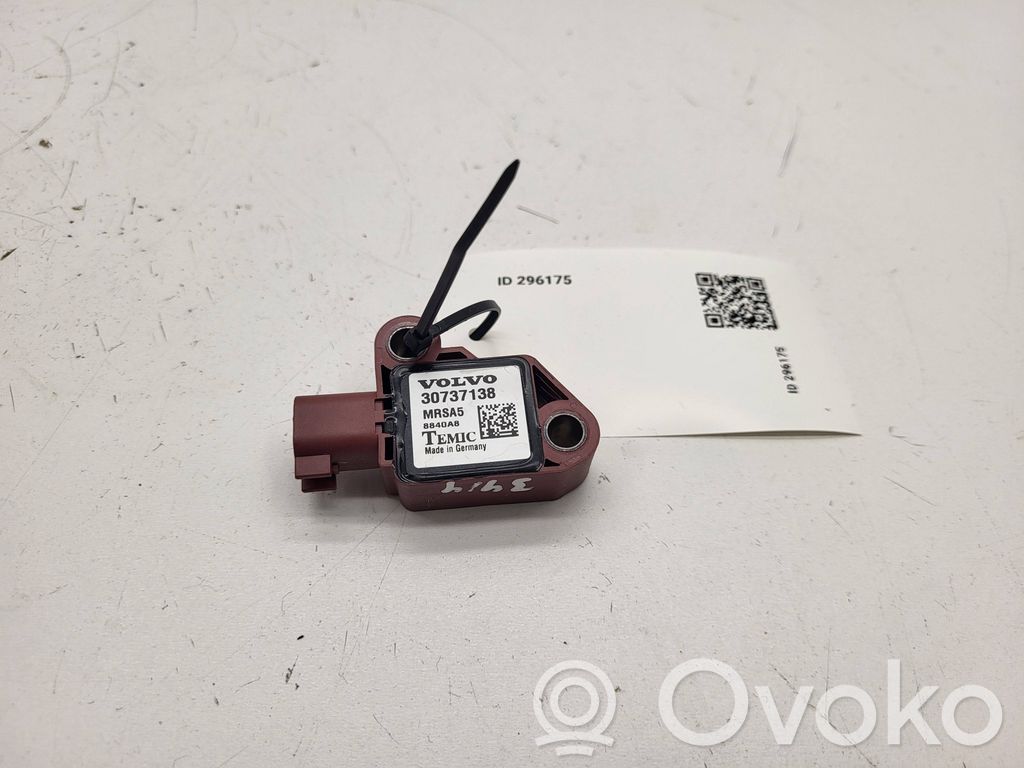 Volvo C30 Turvatyynyn törmäysanturi 