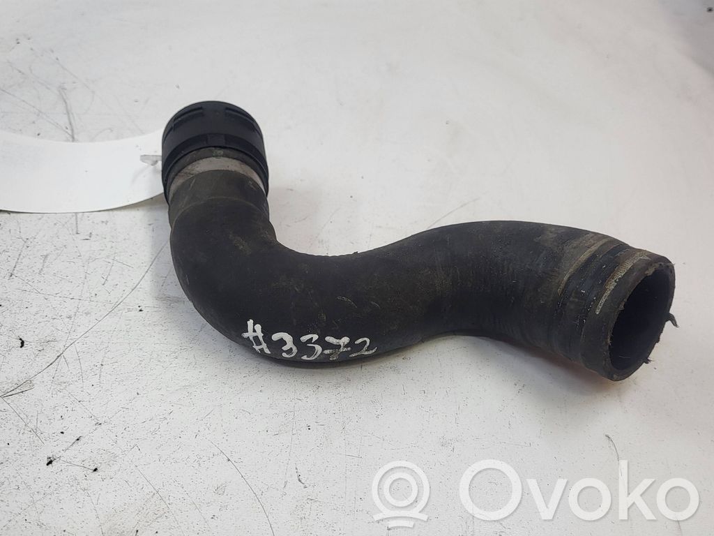 Audi A4 S4 B8 8K Kühlleitung / Kühlschlauch 
