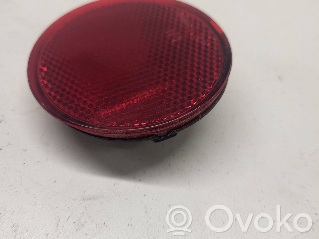 Nissan Qashqai Reflector spate