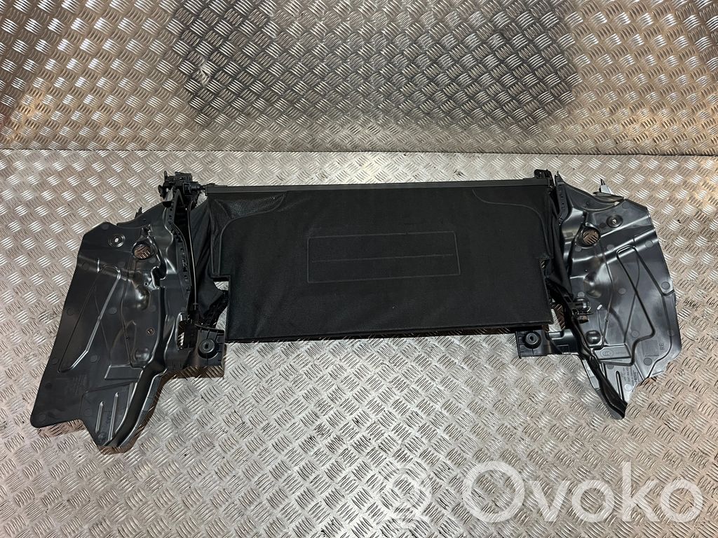 Placa protectora/protector antisalpicaduras motor   8W7825175,8W7825175