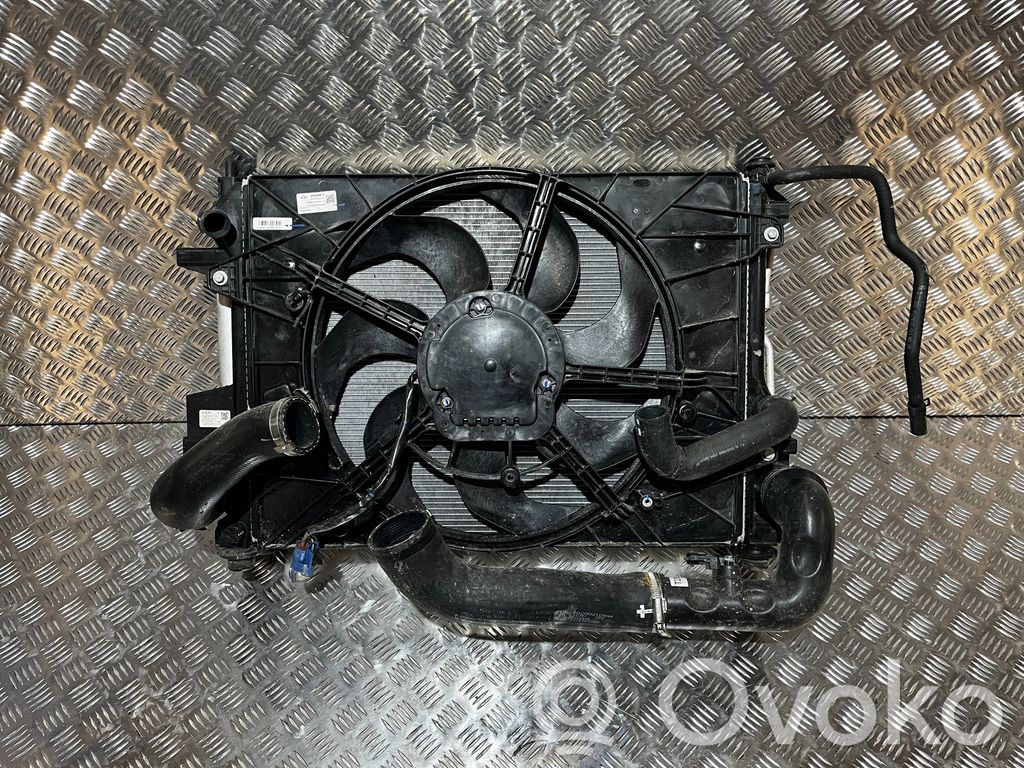 Chery Tiggo 7 Support de radiateur sur cadre face avant 