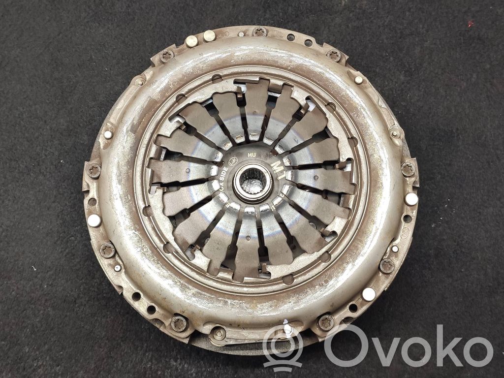 Opel Corsa E Sajūga komplekts 
