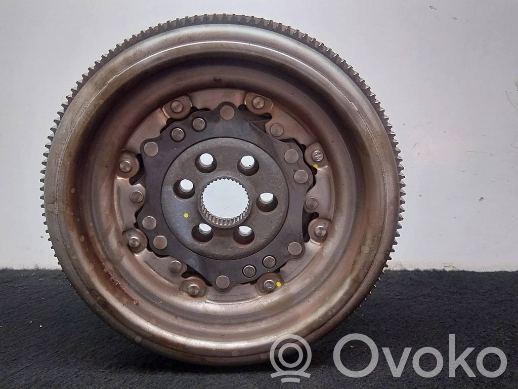 Skoda Octavia Mk2 (1Z) Volanta ambreiaj 