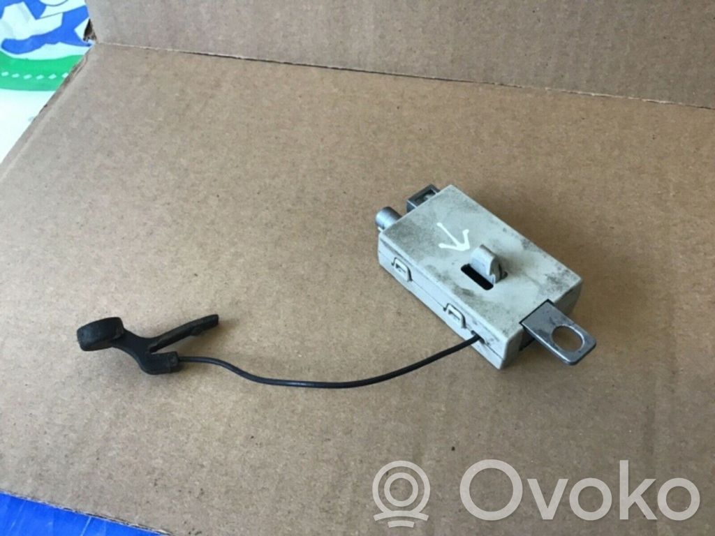 Volvo C30 Antenos stiprintuvas 