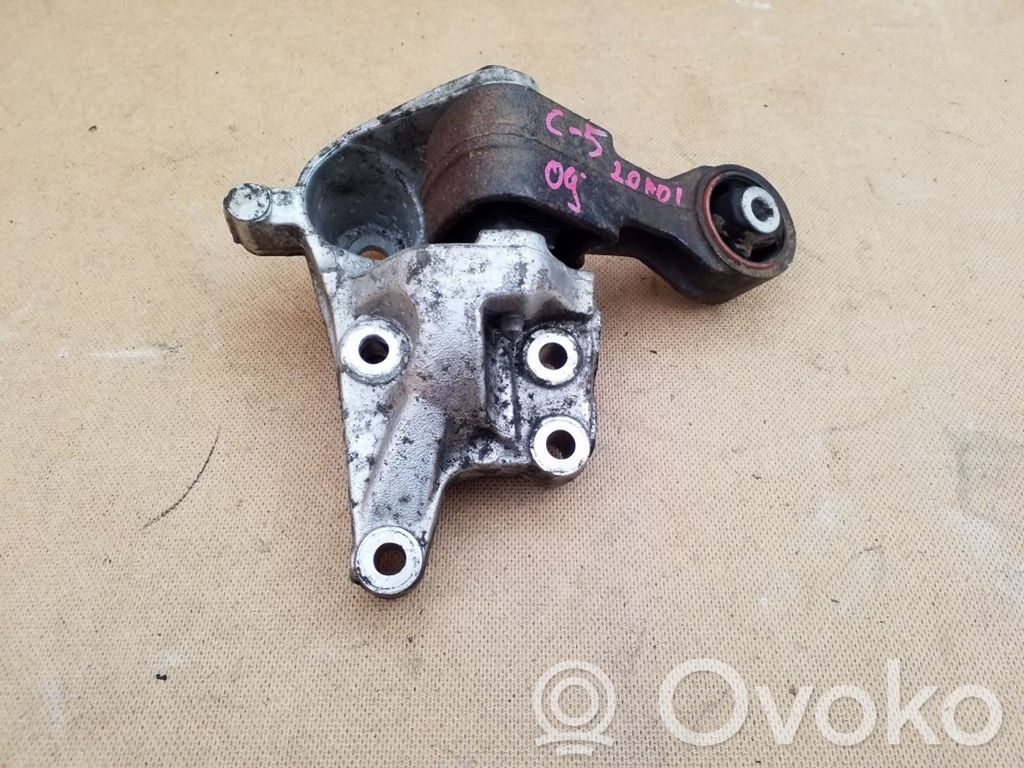 Citroen C5 Engine mount bracket 