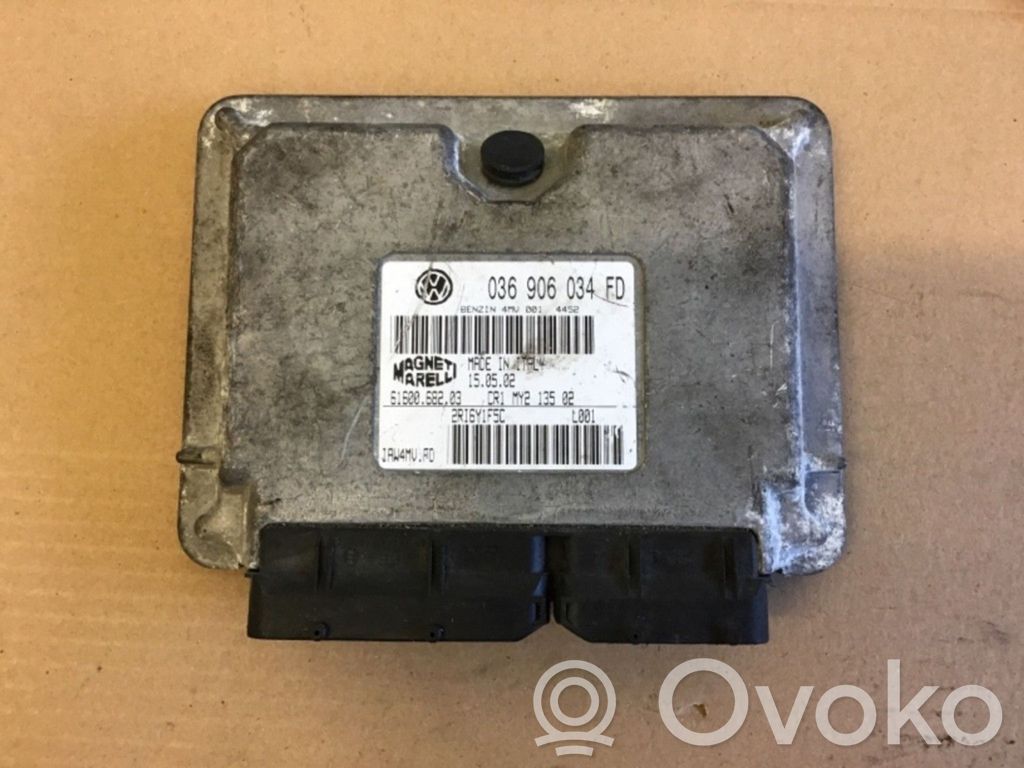 Volkswagen Polo III 6N 6N2 6NF Engine control unit/module 