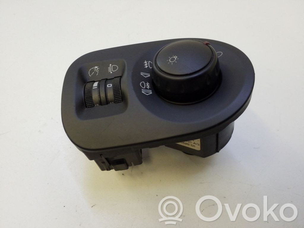 Seat Toledo III (5P) Interruptor de control de altura del faro delantero 