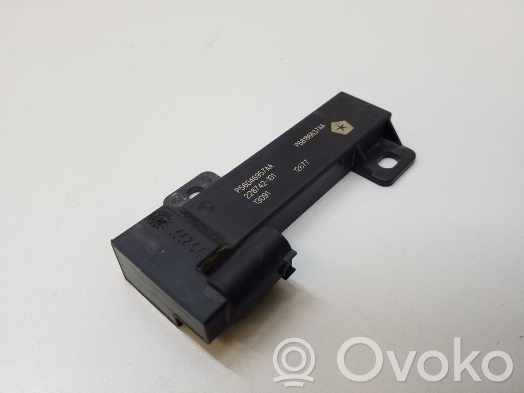 Jeep Cherokee KL Amplificador de antena aérea 