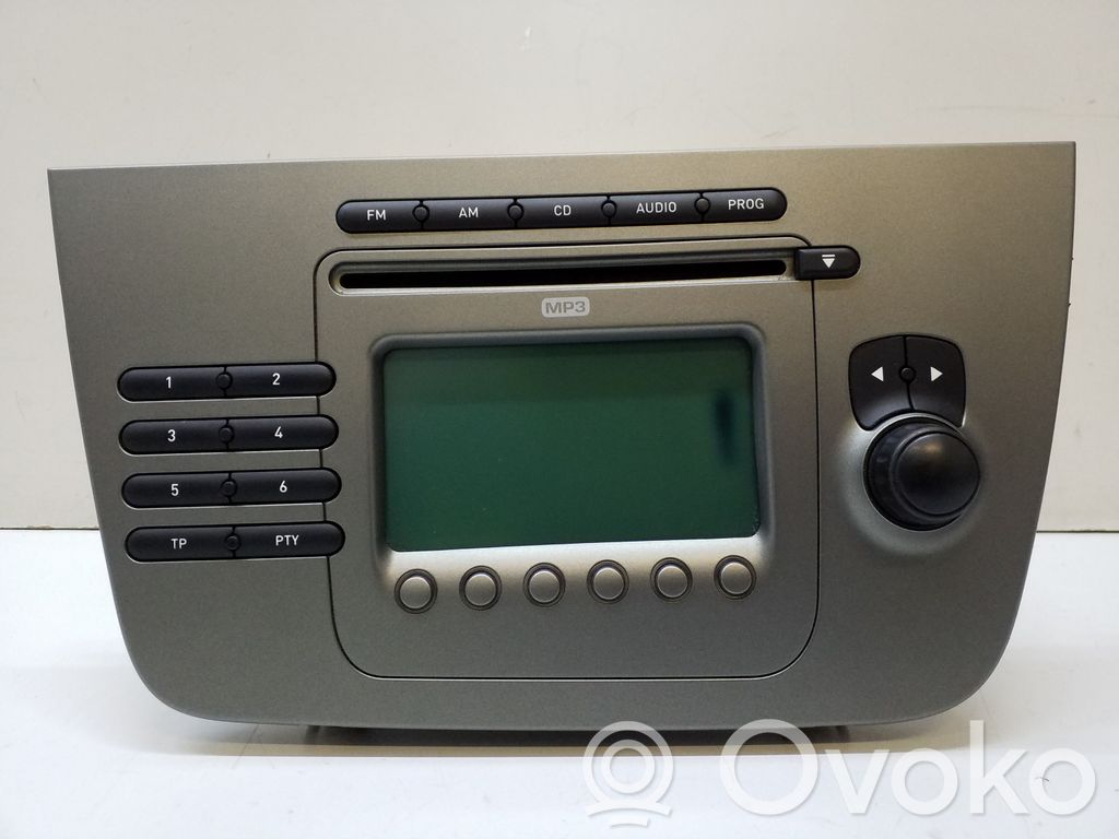 Seat Toledo III (5P) Unità principale autoradio/CD/DVD/GPS 