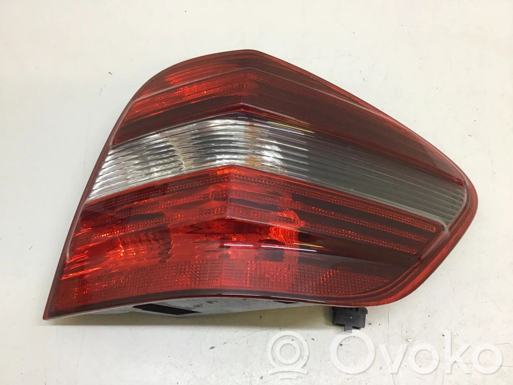 Mercedes-Benz ML W164 Lampa tylna 