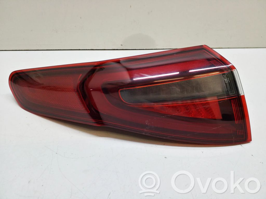 Alfa Romeo Stelvio Lampa tylna 