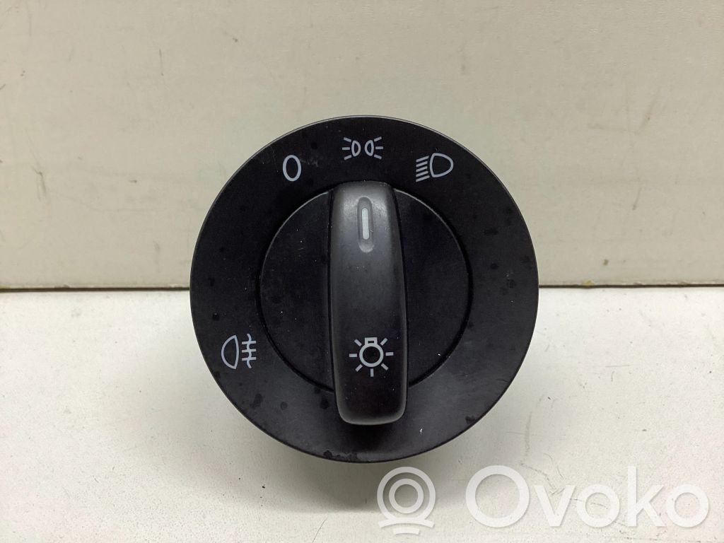 Volkswagen PASSAT B6 Interruptor de luz 