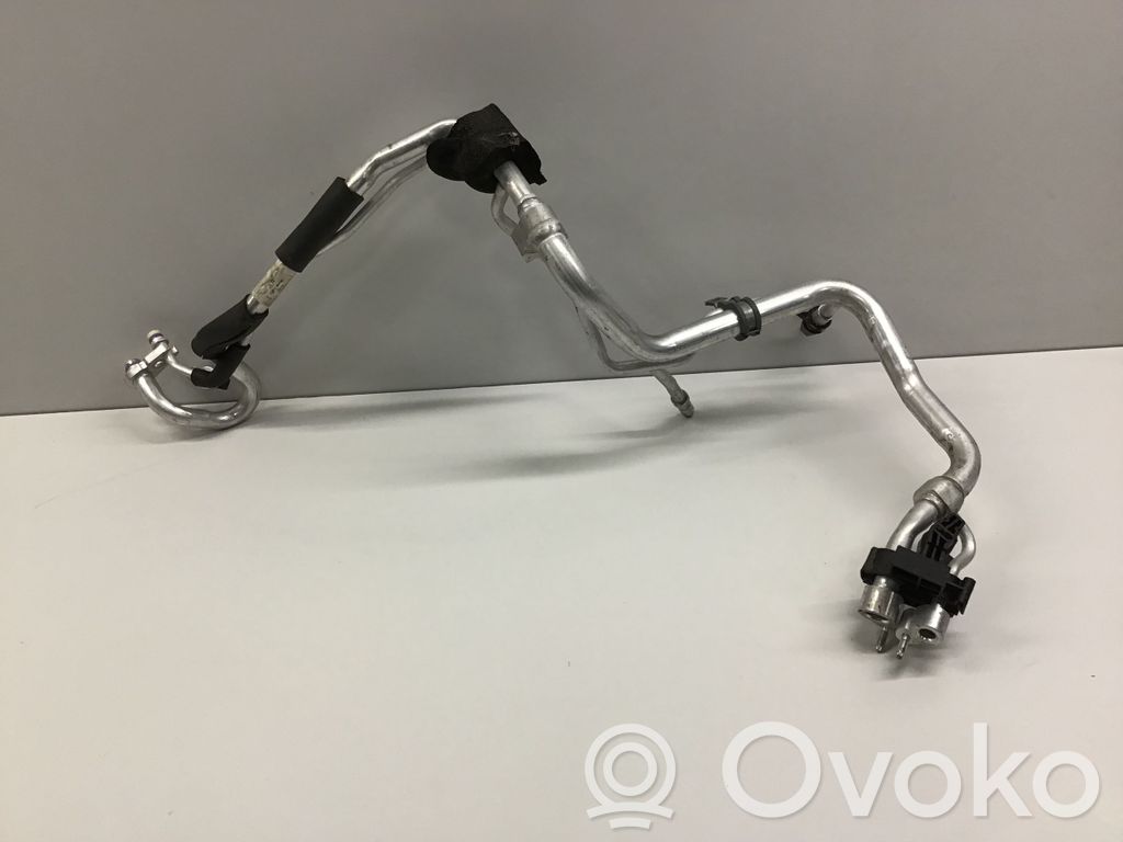 Land Rover Evoque I Ilmastointilaitteen putki (A/C) 