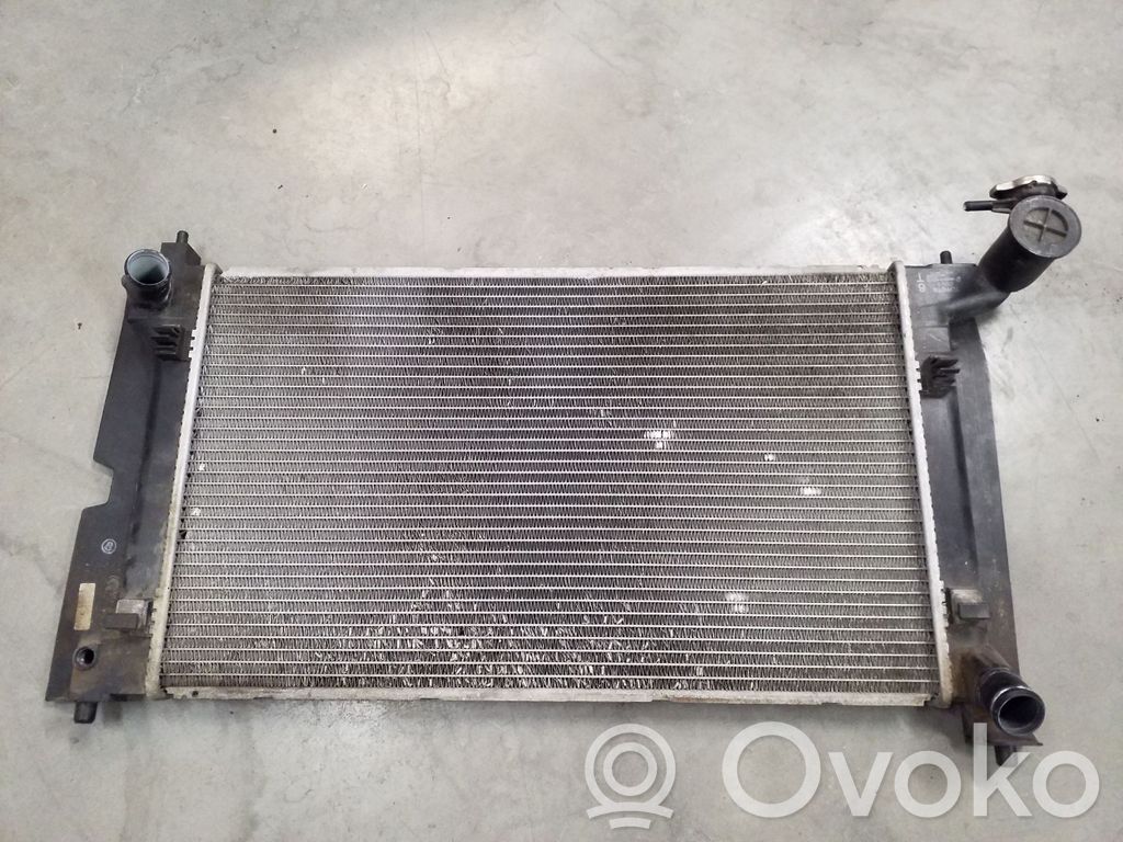 Toyota Corolla E120 E130 Aušinimo skysčio radiatorius 