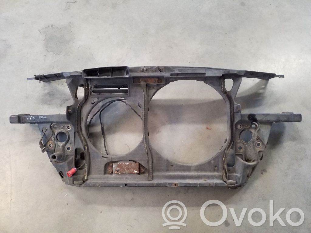 Audi A6 S6 C5 4B Radiatorių panelė 