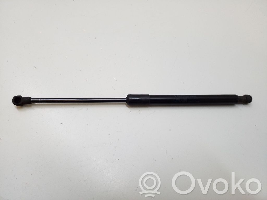 BMW 3 E92 E93 Konepellin kaasujousi 