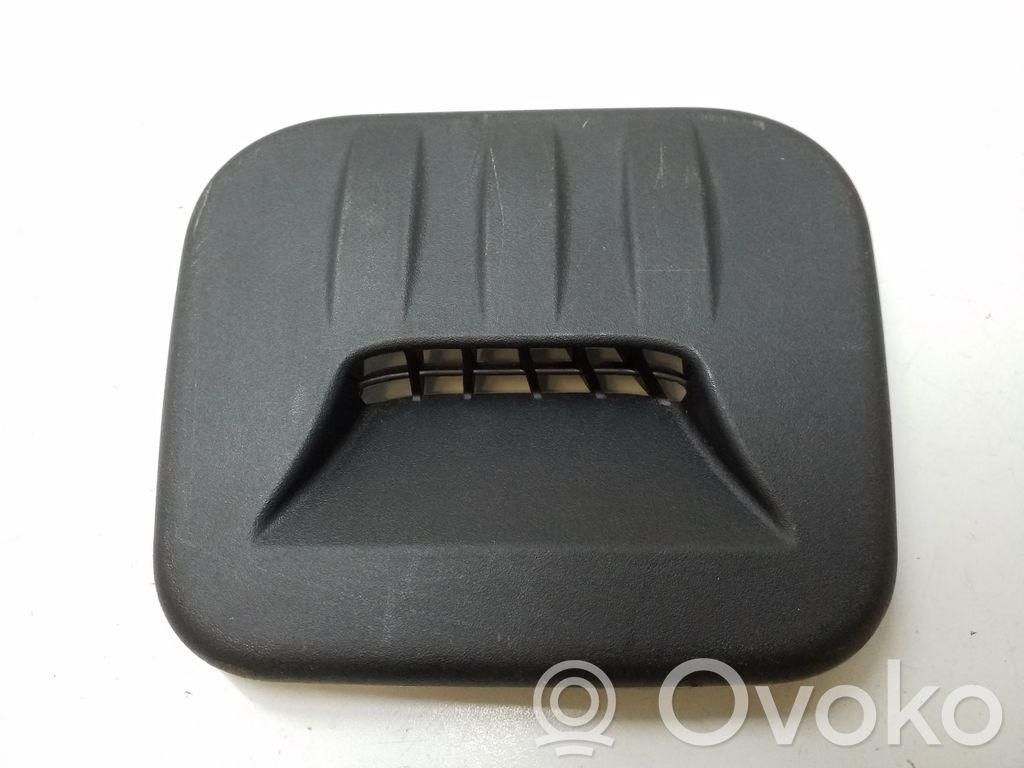 Chrysler Pacifica Oro grotelės gale 