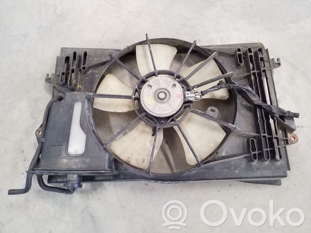 Toyota Corolla Verso E121 Difuzors 