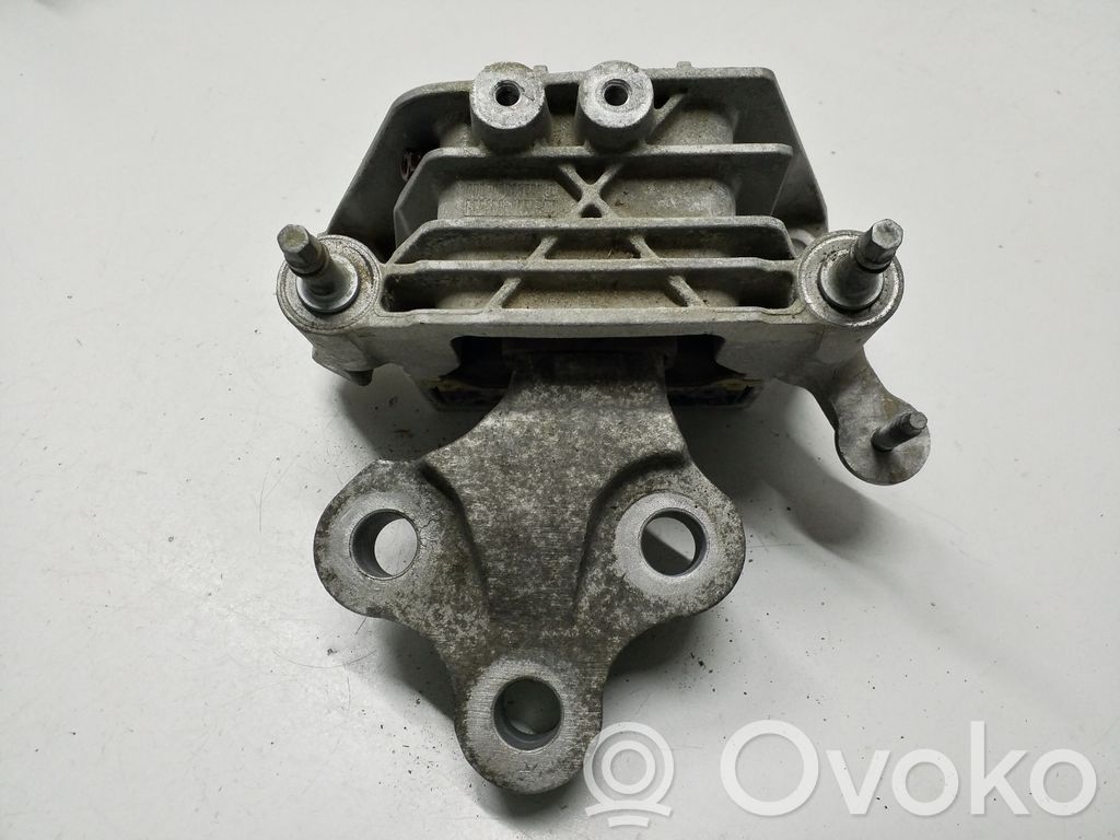 Gearbox mount   P68224742AD,68224742AD