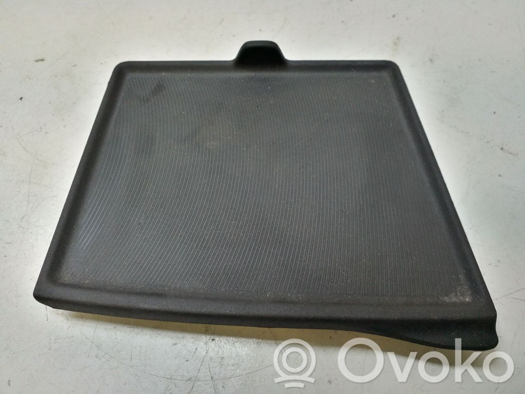 Chrysler Pacifica Glove box pad 